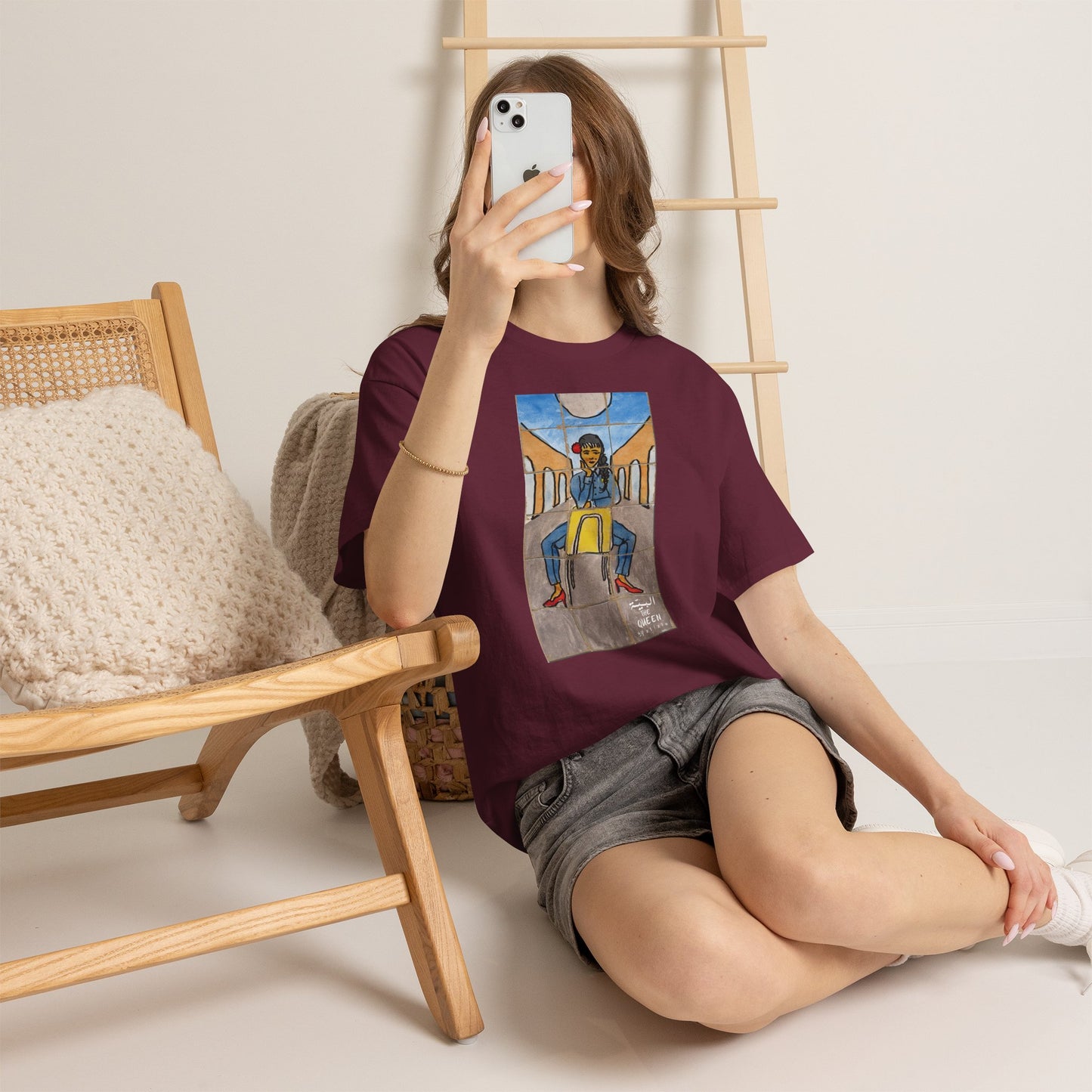 El Bayya / The Queen : Unisex Heavy Cotton Tee