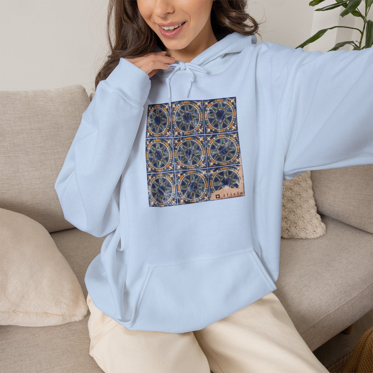 Ines Vintage Hoodie