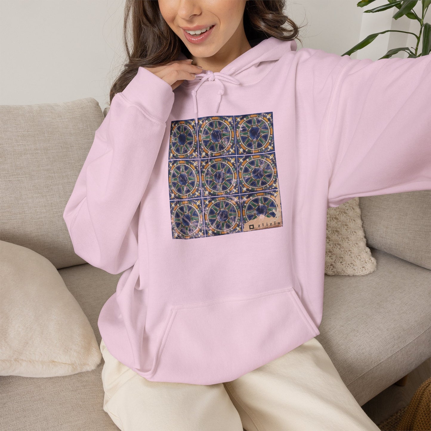 Ines Vintage Hoodie