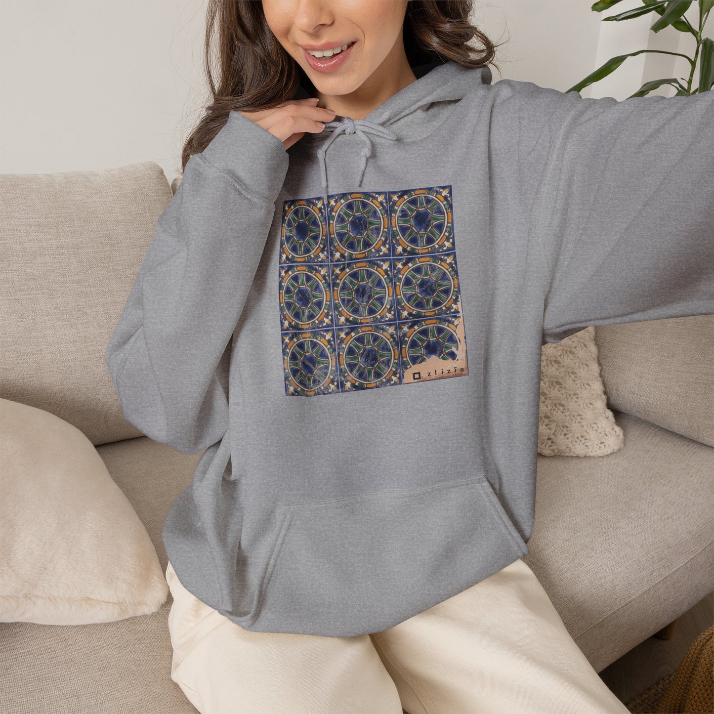 Ines Vintage Hoodie