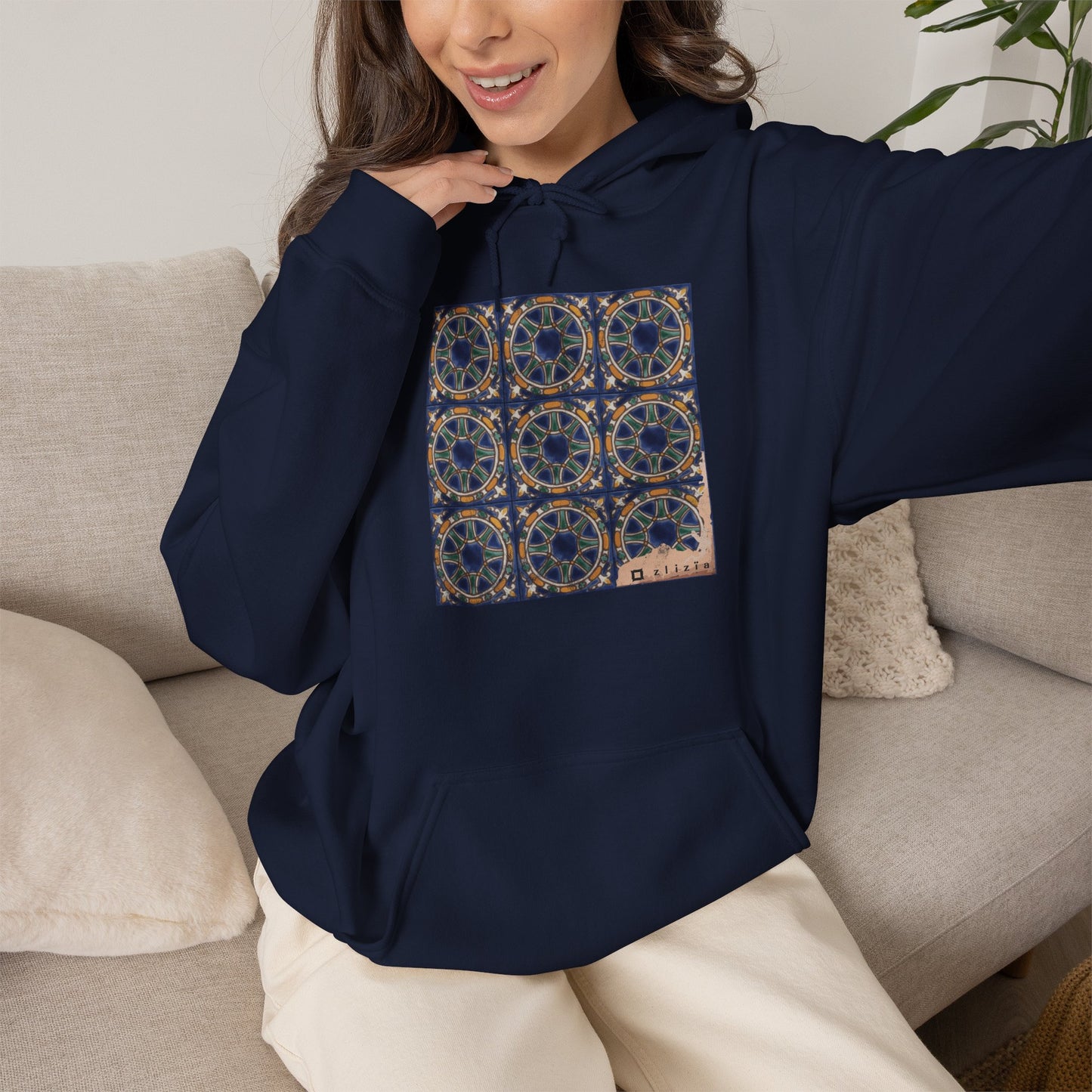 Ines Vintage Hoodie